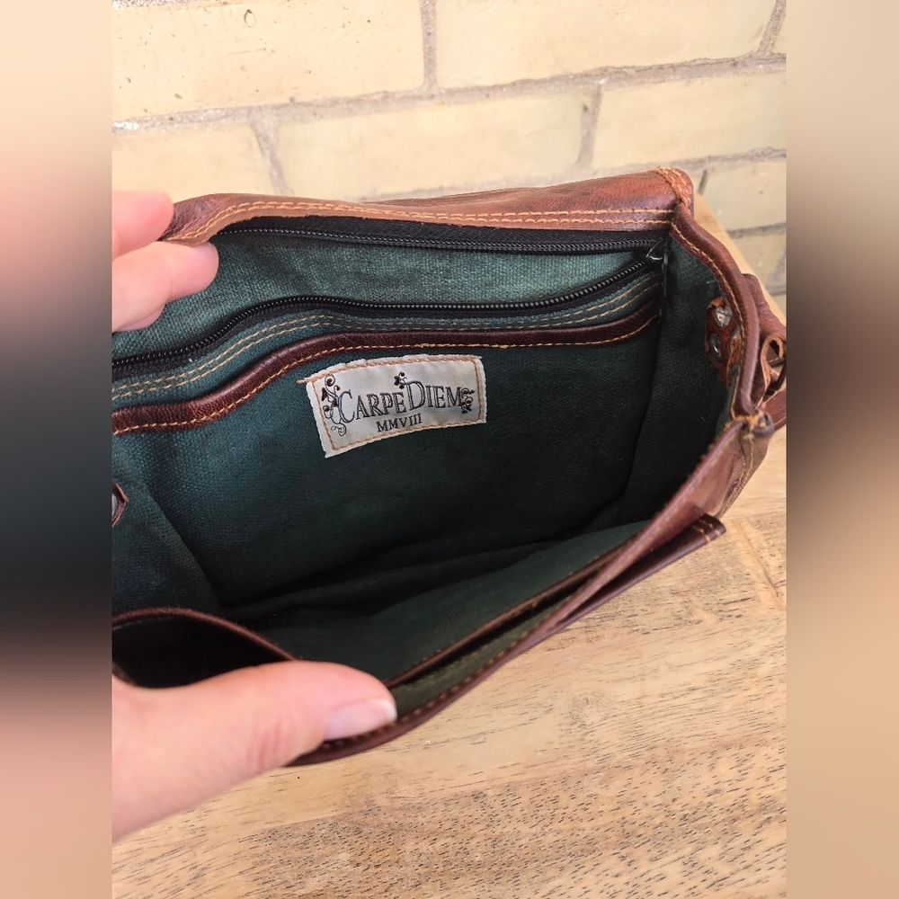 Vintage Style Leather Satchel - Picture 4 of 13
